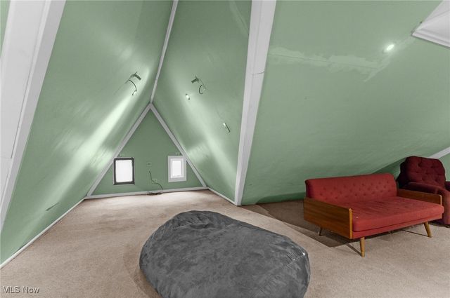 2242 Cordova Avenue, Youngstown, OH 44504