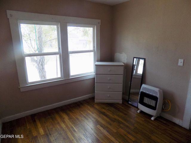 3609 Sacramento Avenue, El Paso, TX 79930