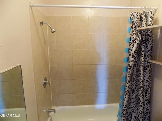 3609 Sacramento Avenue, El Paso, TX 79930