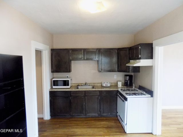 3609 Sacramento Avenue, El Paso, TX 79930