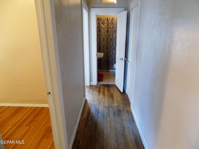 3609 Sacramento Avenue, El Paso, TX 79930