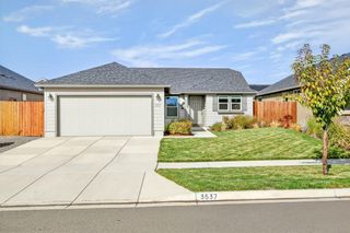 3537 Durst Street, Medford, OR 97504