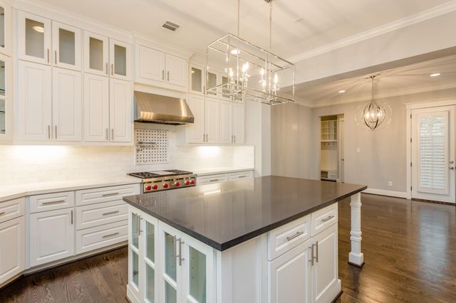 2035 Sheridan Street A, Houston, TX 77030