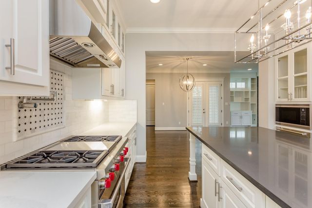 2035 Sheridan Street A, Houston, TX 77030