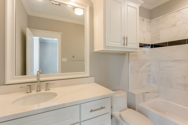 2035 Sheridan Street A, Houston, TX 77030