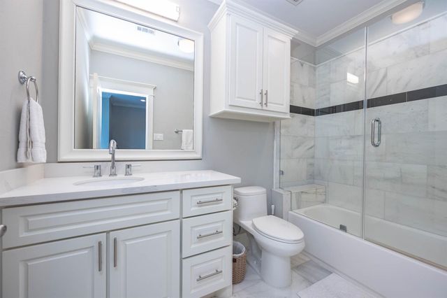 2035 Sheridan Street A, Houston, TX 77030