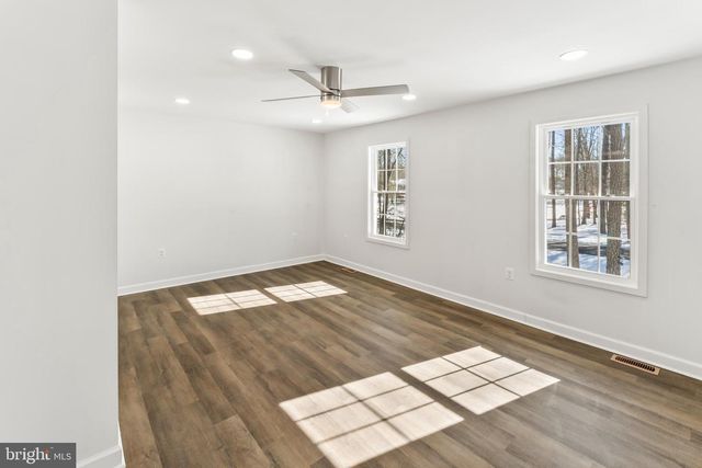 723 LAKE CAROLINE DR, Ruther Glen, VA 22546