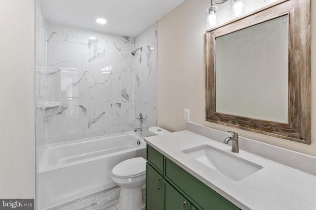 723 LAKE CAROLINE DR, Ruther Glen, VA 22546