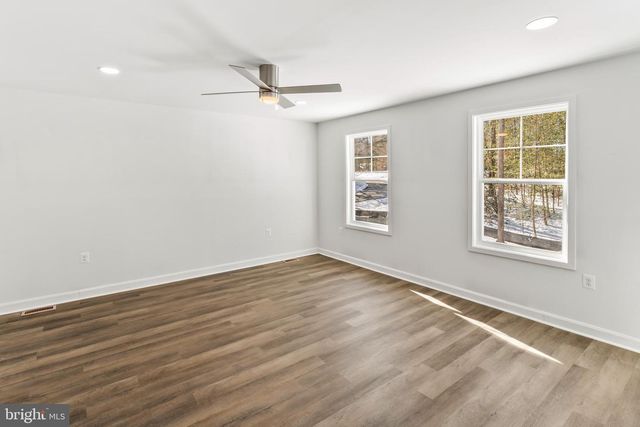 723 LAKE CAROLINE DR, Ruther Glen, VA 22546