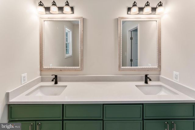 723 LAKE CAROLINE DR, Ruther Glen, VA 22546