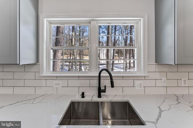 723 LAKE CAROLINE DR, Ruther Glen, VA 22546