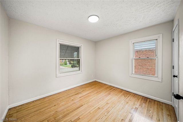 3983 E 176th Street, Cleveland, OH 44128