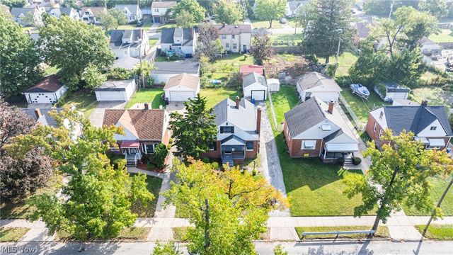 3983 E 176th Street, Cleveland, OH 44128