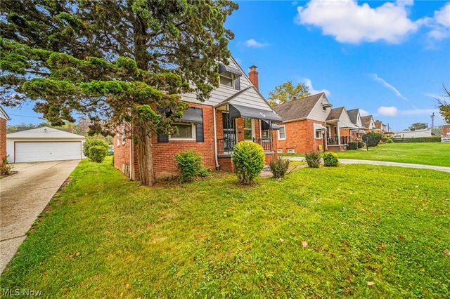 3983 E 176th Street, Cleveland, OH 44128