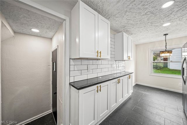 3983 E 176th Street, Cleveland, OH 44128