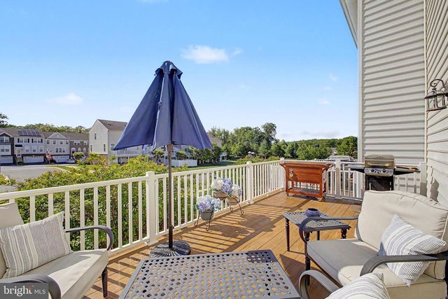 16667 DANRIDGE MANOR DR, Woodbridge, VA 22191