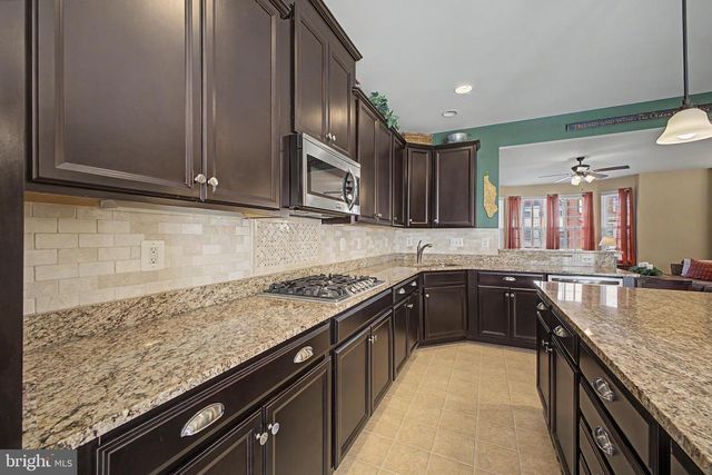 16667 DANRIDGE MANOR DR, Woodbridge, VA 22191
