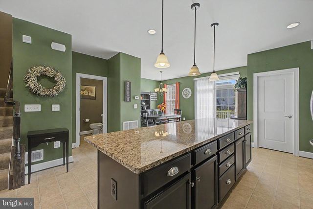 16667 DANRIDGE MANOR DR, Woodbridge, VA 22191