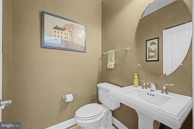 16667 DANRIDGE MANOR DR, Woodbridge, VA 22191