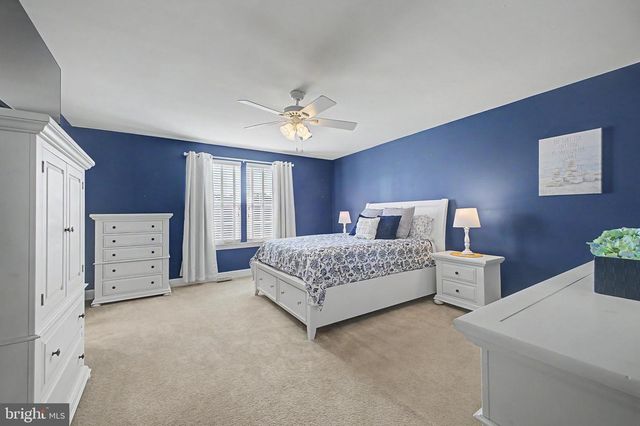 16667 DANRIDGE MANOR DR, Woodbridge, VA 22191