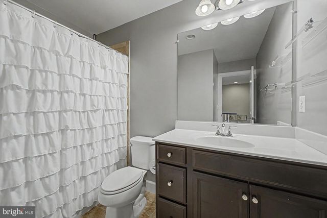 16667 DANRIDGE MANOR DR, Woodbridge, VA 22191