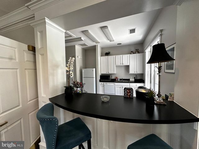 16667 DANRIDGE MANOR DR, Woodbridge, VA 22191