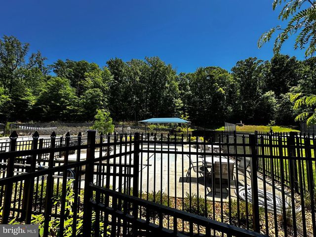 16667 DANRIDGE MANOR DR, Woodbridge, VA 22191