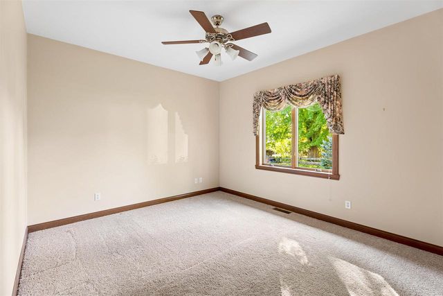 3191 JAGUAR LANE, Green Bay, WI 54313