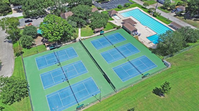 17418 Spicewood Springs Lane, Spring, TX 77379