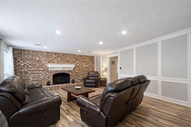 17418 Spicewood Springs Lane, Spring, TX 77379