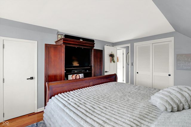 3309 Larkspur Lane, Columbus, IN 47203