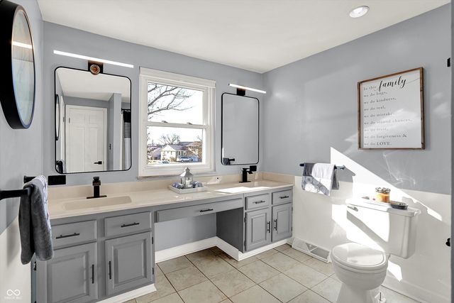 3309 Larkspur Lane, Columbus, IN 47203