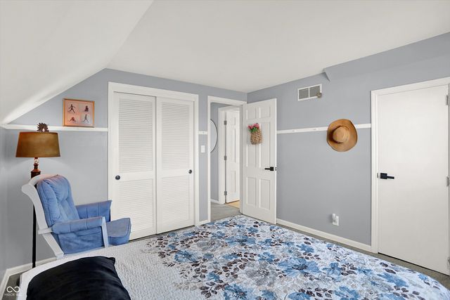 3309 Larkspur Lane, Columbus, IN 47203