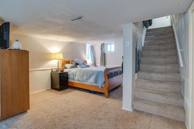 407 15th Street N, Moorhead, MN 56560