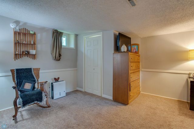 407 15th Street N, Moorhead, MN 56560