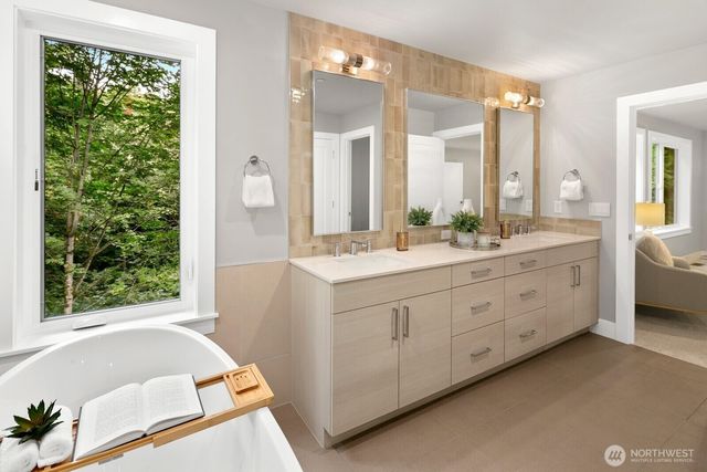13016 SE 19th Court, Bellevue, WA 98005