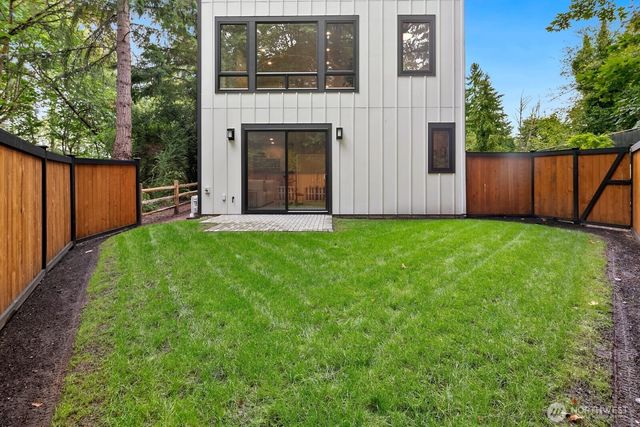 13016 SE 19th Court, Bellevue, WA 98005