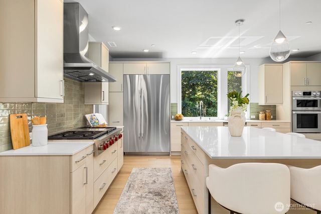 13016 SE 19th Court, Bellevue, WA 98005