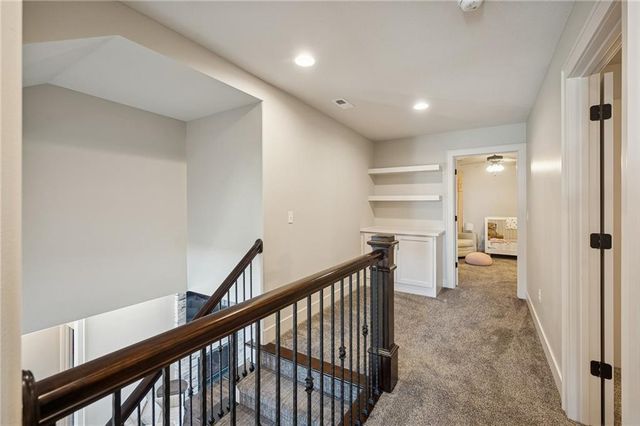 2500 NW Riverview Drive, Riverside, MO 64150