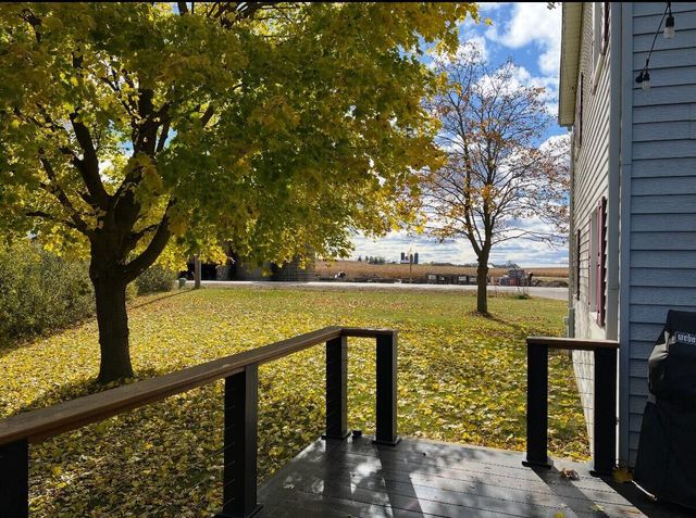 6288 County Highway S, Hartford, WI 53027