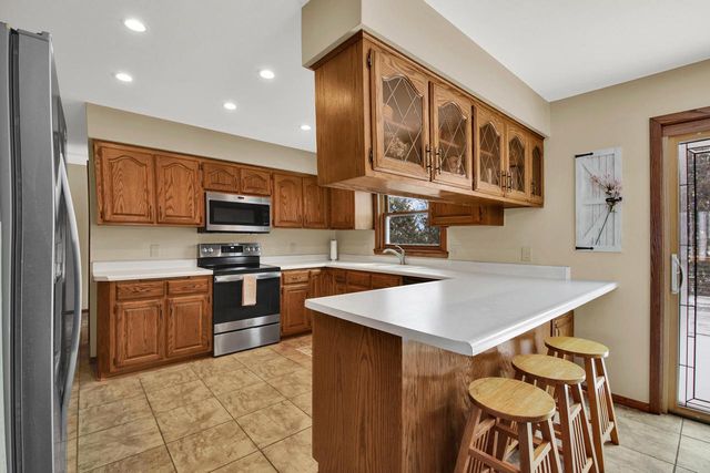 6288 County Highway S, Hartford, WI 53027