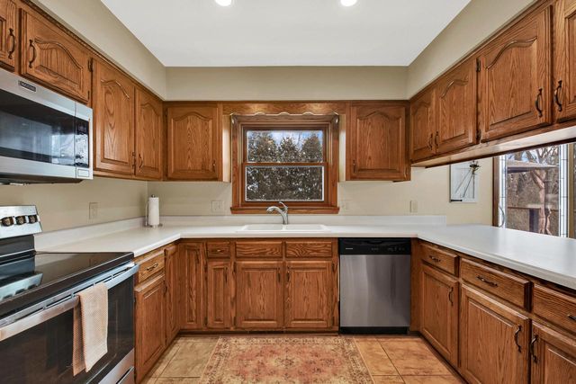 6288 County Highway S, Hartford, WI 53027