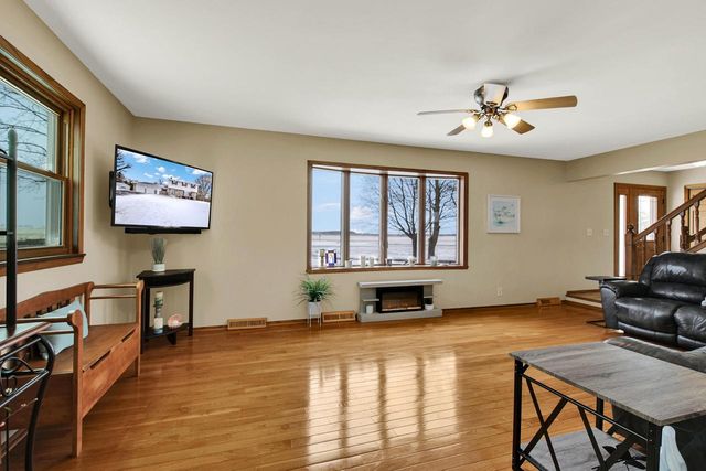 6288 County Highway S, Hartford, WI 53027