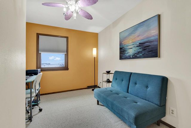 6288 County Highway S, Hartford, WI 53027