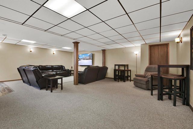 6288 County Highway S, Hartford, WI 53027