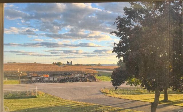 6288 County Highway S, Hartford, WI 53027