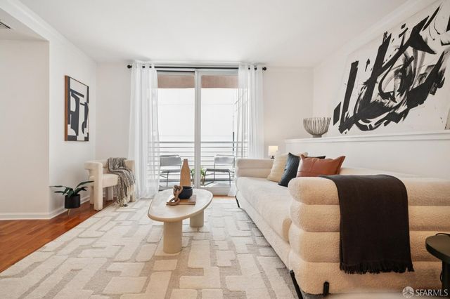 400 Beale Street 1208, San Francisco, CA 94105