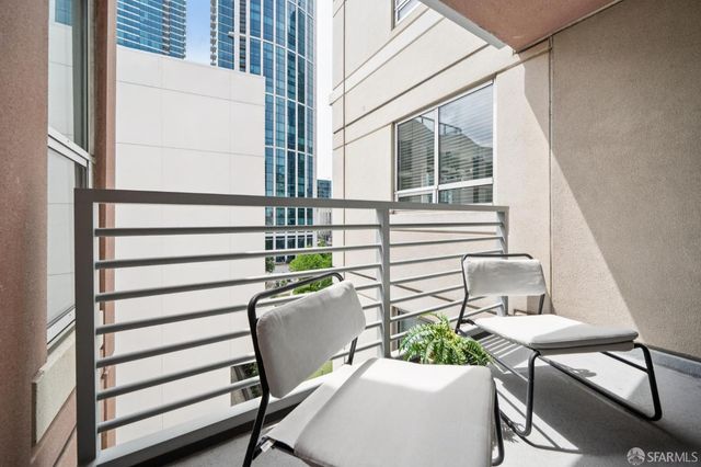 400 Beale Street 1208, San Francisco, CA 94105