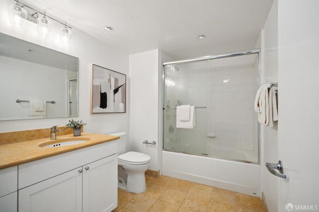 400 Beale Street 1208, San Francisco, CA 94105
