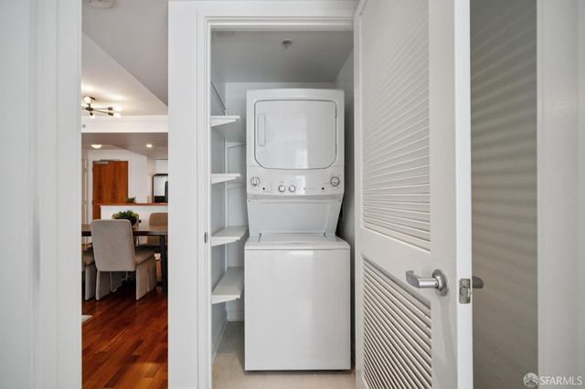 400 Beale Street 1208, San Francisco, CA 94105
